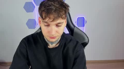 Snapshot of chris_tyson chatting on December 2024 01:51:02 AM Chris Tyson online show from December 2024 01:51:02 AM