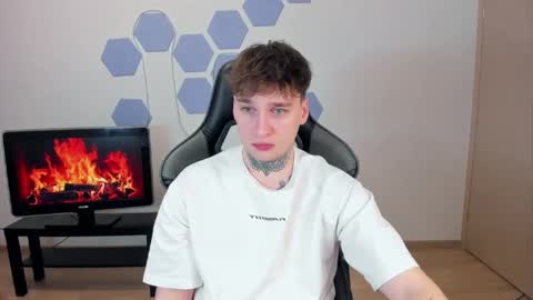 Snapshot of chris_tyson chatting on January 2025 05:37:01 PM Chris Tyson online show from January 2025 05:37:01 PM