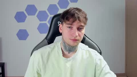 Snapshot of chris_tyson chatting on January 2025 01:08:01 PM Chris Tyson online show from January 2025 01:08:01 PM