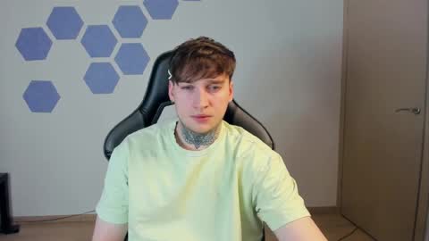 Snapshot of chris_tyson chatting on February 2025 03:41:01 AM Chris Tyson online show from February 2025 03:41:01 AM