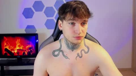 Snapshot of chris_tyson chatting on February 2025 09:29:02 PM Chris Tyson online show from February 2025 09:29:02 PM