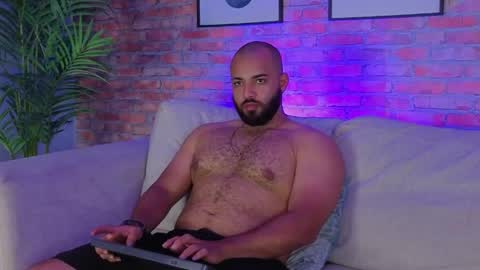 Chris Varden online show from May 2026 01:45:01 AM