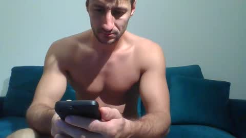 chrisaron online show from November 2025 04:21:01 AM