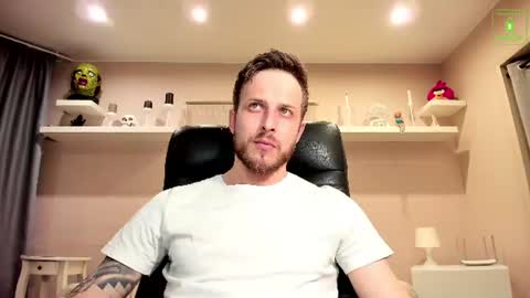 Chris online show from July 2026 10:16:02 PM