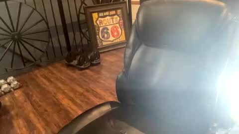 chrisfroom online show from November 2025 10:48:01 AM