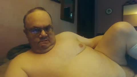 Snapshot of chrismini312 chatting on January 2025 04:54:02 PM Chris The Jerk Off King online show from January 2025 04:54:02 PM