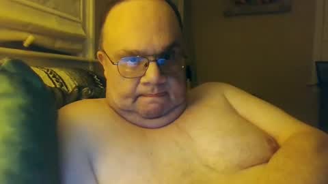 Snapshot of chrismini312 chatting on February 2025 10:50:01 PM Chris The Jerk Off King online show from February 2025 10:50:01 PM