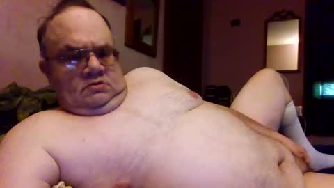 Snapshot of chrismini312 chatting on September 2025 07:05:01 PM Chris The Jerk Off King online show from September 2025 07:05:01 PM