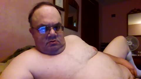 Snapshot of chrismini312 chatting on October 2025 05:44:02 PM Chris The Jerk Off King online show from October 2025 05:44:02 PM