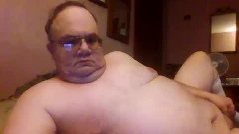 Snapshot of chrismini312 chatting on October 2025 06:31:02 PM Chris The Jerk Off King online show from October 2025 06:31:02 PM