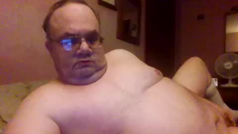 Snapshot of chrismini312 chatting on November 2025 09:16:02 PM Chris The Jerk Off King online show from November 2025 09:16:02 PM