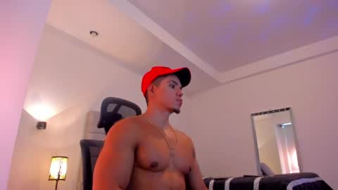 chrismorgan24 online show from May 2026 02:00:01 PM