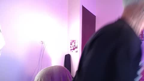 Snapshot of chriss_wg_ chatting on February 2026 11:55:01 AM Christian Wang online show from February 2026 11:55:01 AM