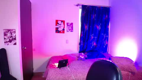 Christian Wang online show from March 2026 12:01:02 PM