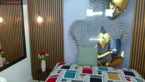 chrisshottx online show from July 2026 12:13:01 PM