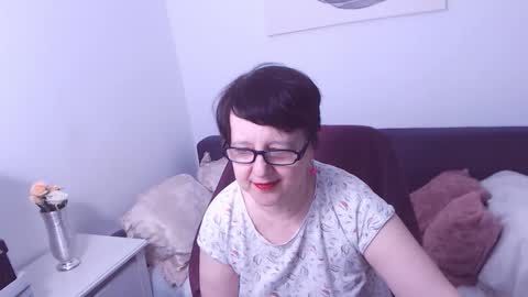 Snapshot of christarose chatting on November 2025 09:47:02 PM Christa online show from November 2025 09:47:02 PM