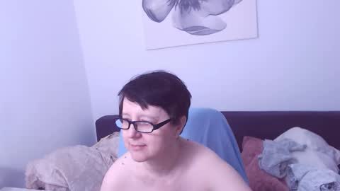 Snapshot of christarose chatting on November 2025 04:11:02 PM Christa online show from November 2025 04:11:02 PM