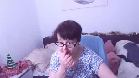 Snapshot of christarose chatting on December 2025 01:57:02 AM Christa online show from December 2025 01:57:02 AM