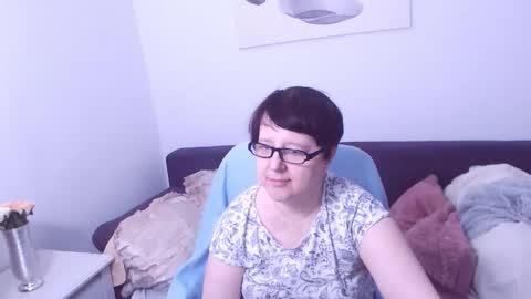 Snapshot of christarose chatting on February 2026 10:28:01 PM Christa online show from February 2026 10:28:01 PM