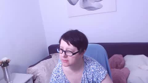 Snapshot of christarose chatting on February 2026 12:26:01 PM Christa online show from February 2026 12:26:01 PM