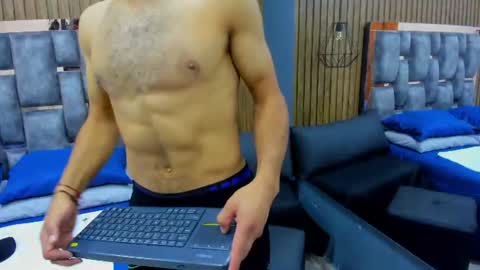 Christian Lundgren online show from June 2026 03:37:02 AM
