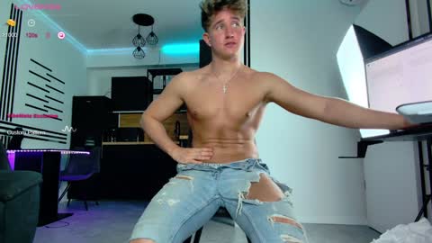 UPVOTE ME ------  ILL DO SOMETHING FOR FREE online show from December 2024 08:22:02 AM