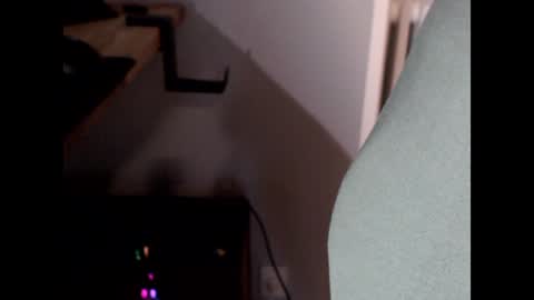 Chris online show from January 2025 08:18:02 AM