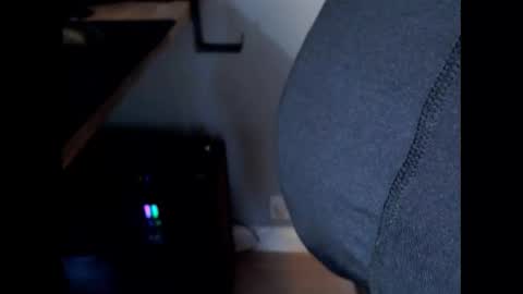 Chris online show from October 2025 07:29:01 AM