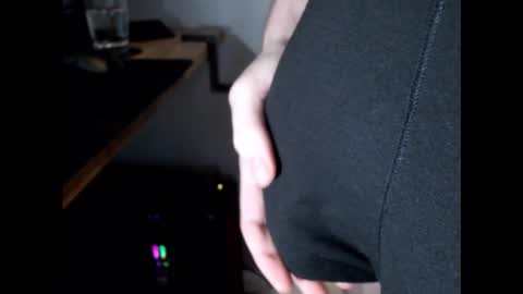 Chris online show from November 2025 12:47:01 PM