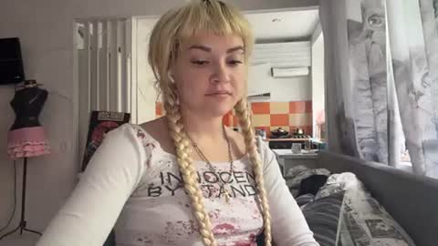 christiechorney online show from July 2026 09:07:01 AM