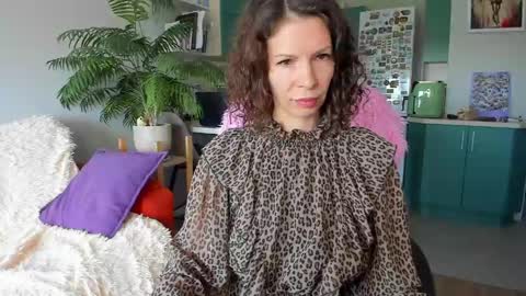 Chris online show from June 2026 07:25:02 AM