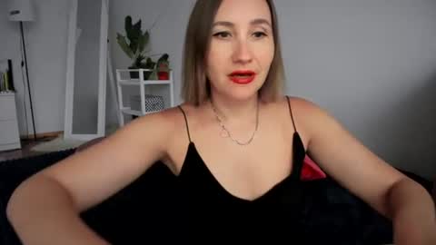 christina rosse online show from June 2026 02:53:01 PM