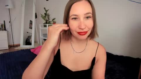 christina rosse online show from June 2026 08:41:01 AM