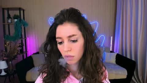 christinaconteeree online show from September 2025 01:26:02 PM
