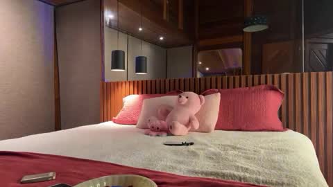 Christina Sage online show from September 2025 04:38:02 AM