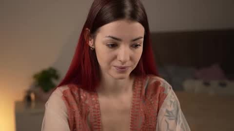 Snapshot of christine_bae chatting on January 2026 12:11:01 PM Eva online show from January 2026 12:11:01 PM
