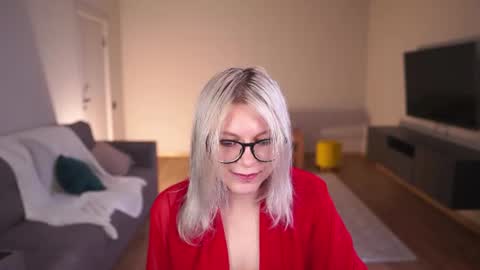 Snapshot of christine_bae chatting on July 2026 06:15:01 AM Eva online show from July 2026 06:15:01 AM