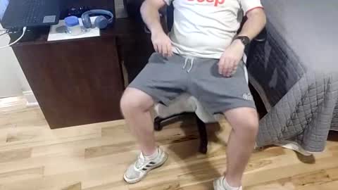 christopher232323 online show from February 2025 06:22:01 AM