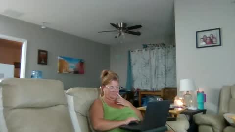 Christopher Rain online show from June 2026 03:26:01 AM