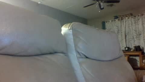 Christopher Rain online show from August 2026 06:34:02 AM