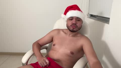 Snapshot of christopherdav chatting on December 2024 03:55:02 AM Chris online show from December 2024 03:55:02 AM