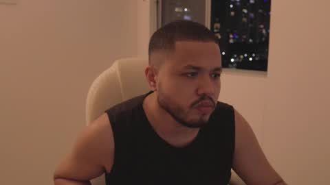 Chris online show from November 2025 01:18:01 AM