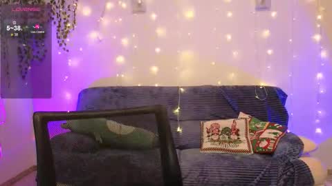 christy memeow online show from October 2025 05:24:02 PM