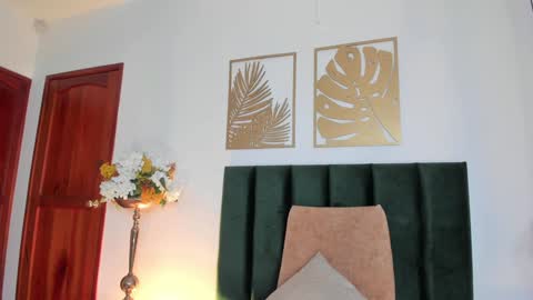 Christy online show from December 2024 06:20:02 PM