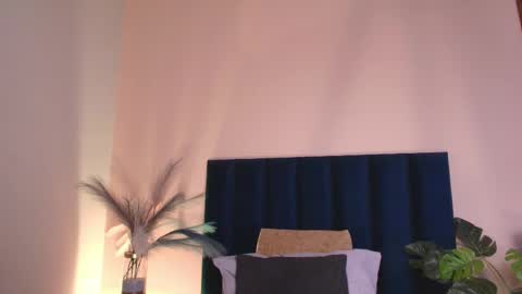 Snapshot of christy_seaa chatting on April 2026 12:19:02 PM Christy online show from April 2026 12:19:02 PM
