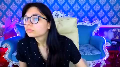Christina online show from May 2026 12:22:02 PM