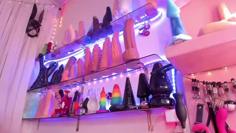 christy online show from January 2025 02:04:02 AM