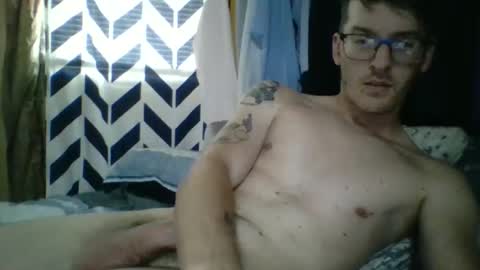 chrisvibess online show from April 2026 07:58:01 PM