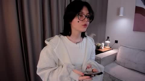 Hi. im Chrisy online show from February 2026 10:26:02 AM