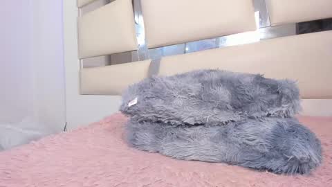 instagram chrystaljade.1 online show from February 2025 01:24:01 PM